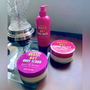 NWT! TJ’s Brazil Nut scent body care set. Similar fragrance to Sol De Janerio.